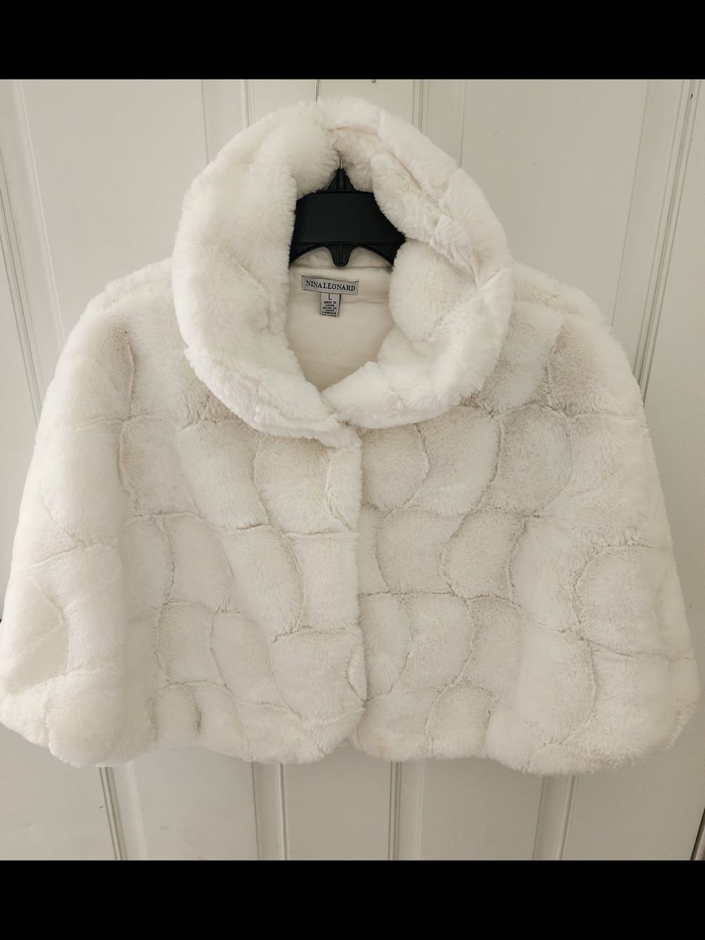 Nina Leonard Ladys' White Faux Fur Cape Jacket